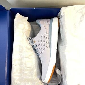 KIZIK LIMA Thistle/Soft Chambray women sneaker size US 8